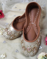 Gold Moonlight Khussa