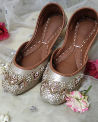 Gold Moonlight Khussa