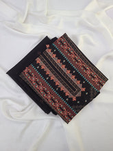 MD 02 - Embroidered Lawn 3P