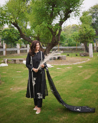 Noor (Black)