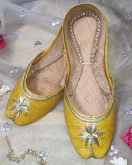 Yellow Tilla Pure Leather Khussa