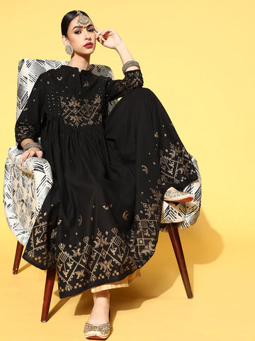 Black & Golden Geometric Print Dress