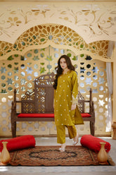 Eshaa | 2 Piece | Embroidered | winter | Khaddar