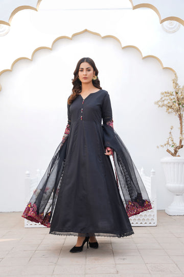 Black pret embroidered dress 3-piece - ready to wear - Threads & Weaves