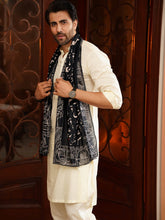 Ishq ke Tukre Stole (Black)