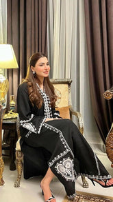 Majestic Spade Raw silk