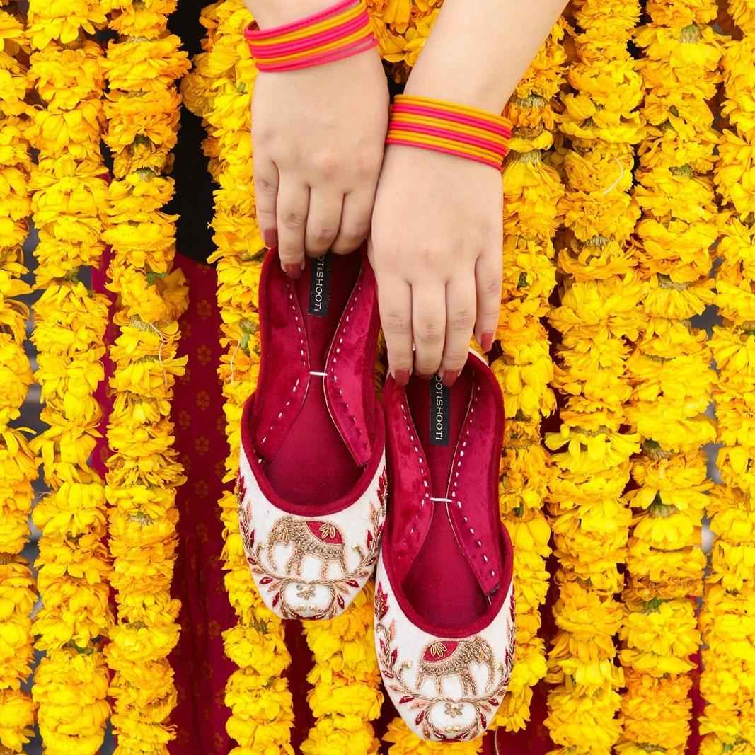 Shahi Sawari Cloud White - Jooti Shooti