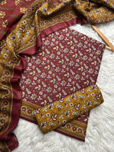 BS 04 - Bin Saeed Unstitched 3 Piece Lawn