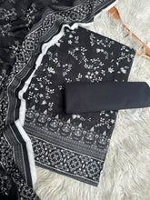 DL07 - Doriya Lawn Digital Printed 3P