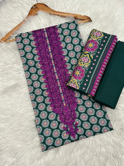KD010 - Khaddar Embroidered 3PC