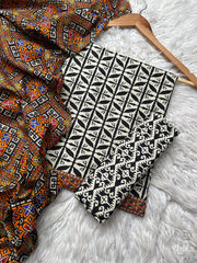 BS 01 - Bin Saeed Unstitched 3 Piece Lawn