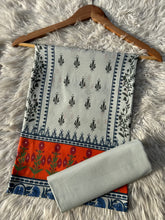 ET 02 - Ethnic Printed Lawn 2P