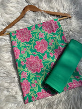 AL05- Alkaram Printed Lawn 2P