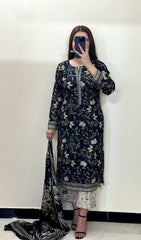 BS 18 - Bin Saeed Unstitched 3 Piece Lawn