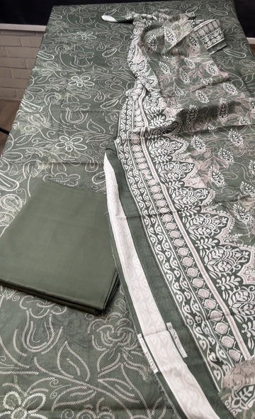 SA21 - Safina Unstitched Printed Lawn 3P