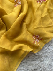 BE1 - Bareeze Embroidered Lawn 3P