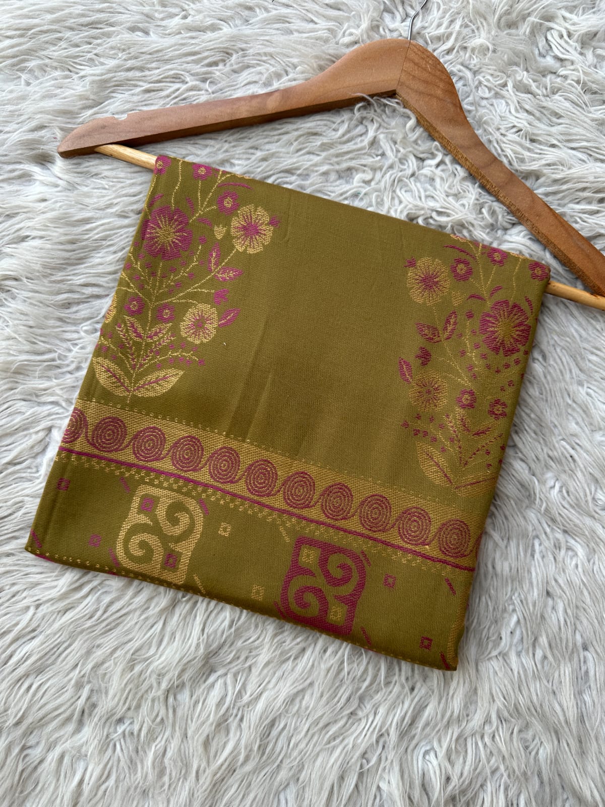 NH3 - Nureh Wool Jacquard Shawl