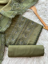 CH30 - Charizma Unstitched Embroidered Winter 3P