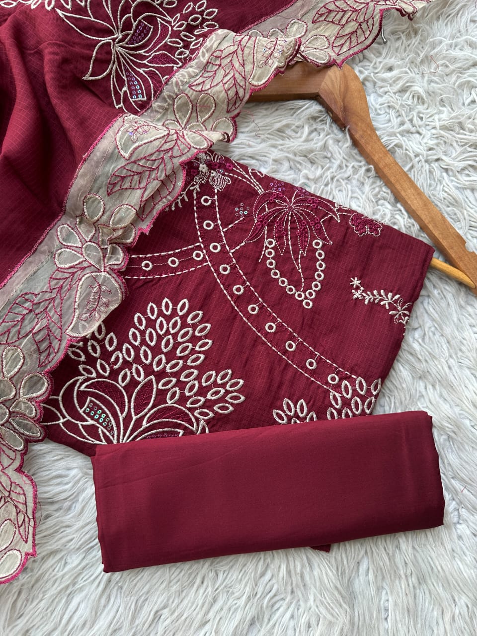 NU11 - Nureh Unstitched Embroidered Doriya 3P