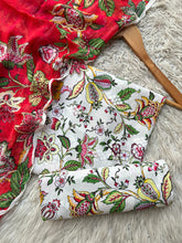 BR8 - Bareeze Chikankari Linen 3P