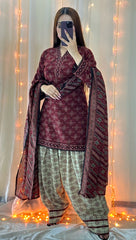 BSN21 - Bin Saeed Unstitched 3 Piece Lawn