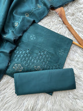 CH38 - Charizma Unstitched Embroidered Winter 3P