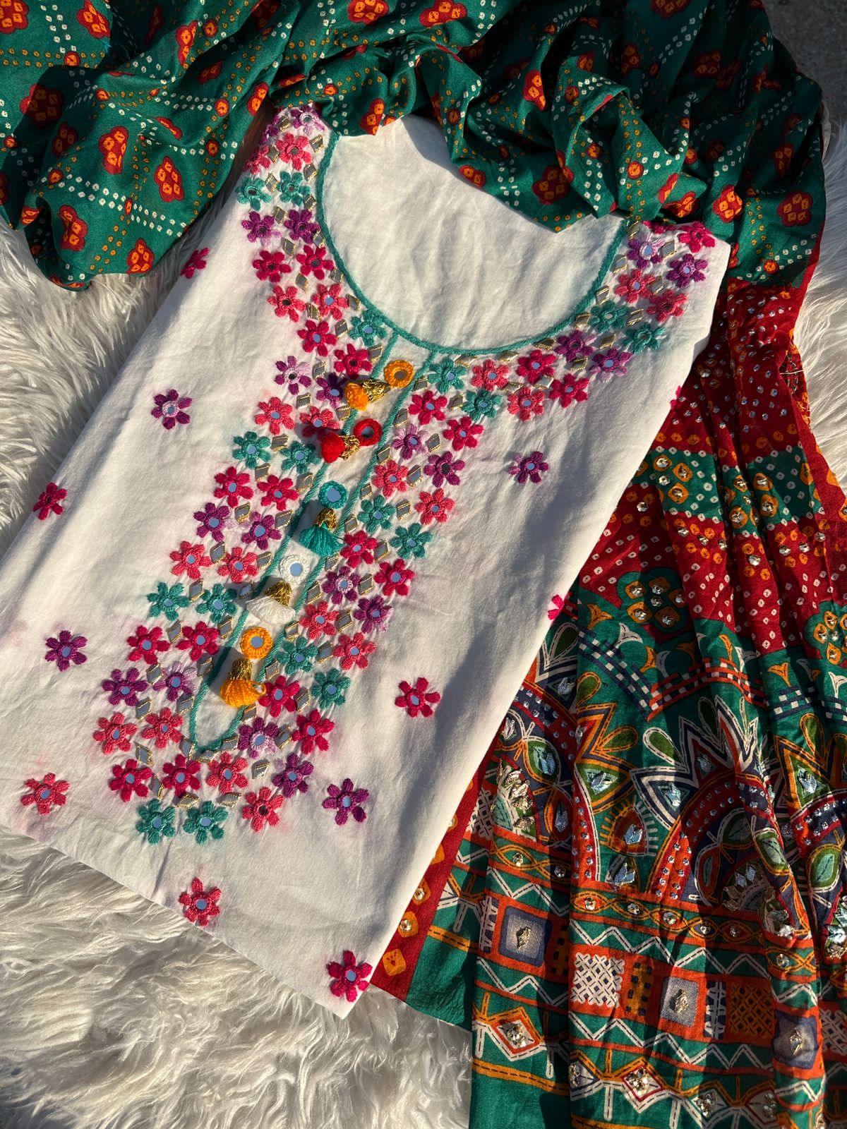 Sindhi Dress Embroidery Designs Dresses 2018 Facebook Sindhi Frock