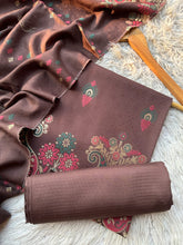 RM33 - Gul Ahmed Unstitched Doriya Jacquard 3P