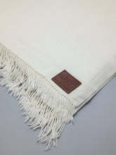 Premium Quality Off-white Woolen Blend Shawl