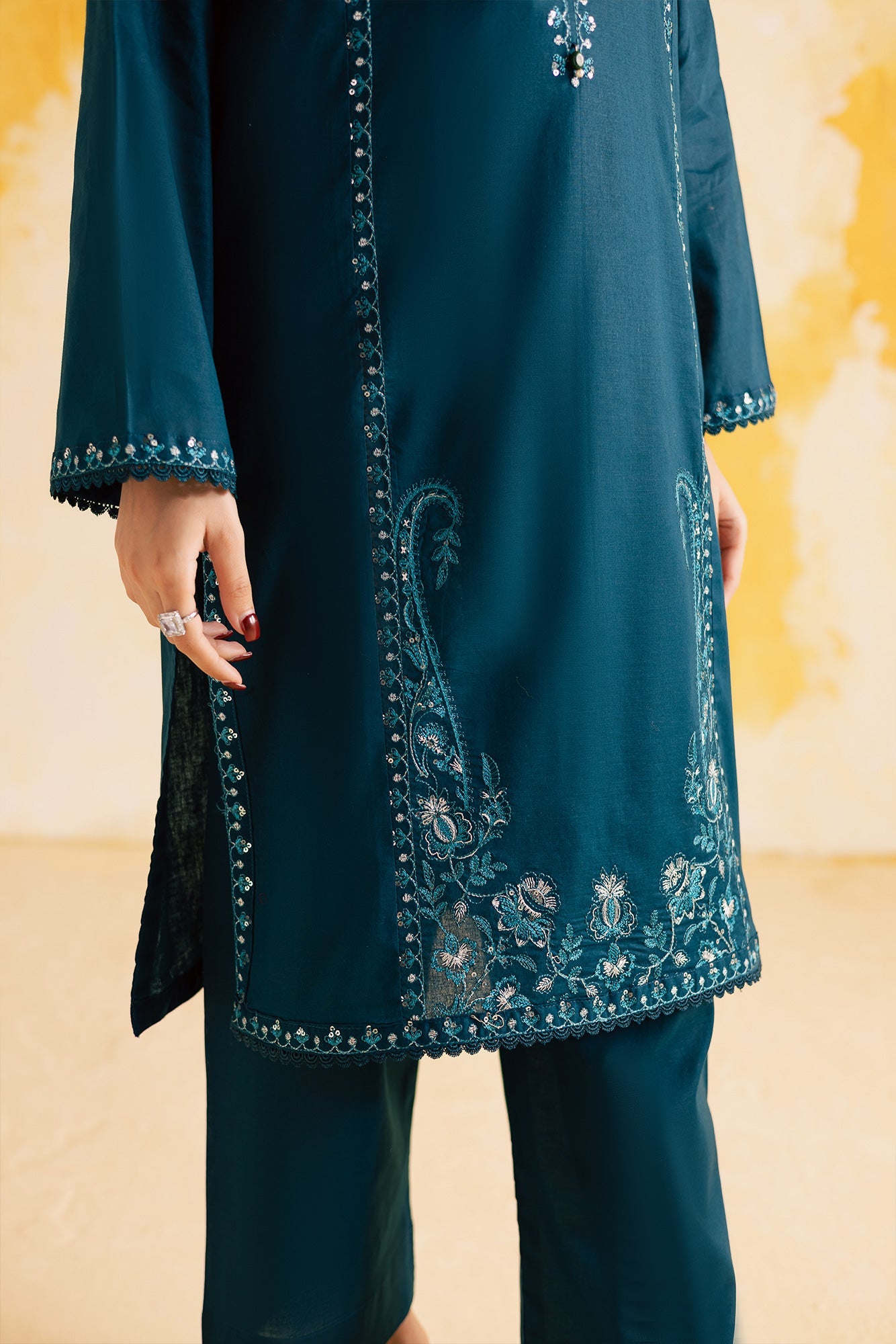 2PC LUXURY EMBROIDERED DRESS - 1106