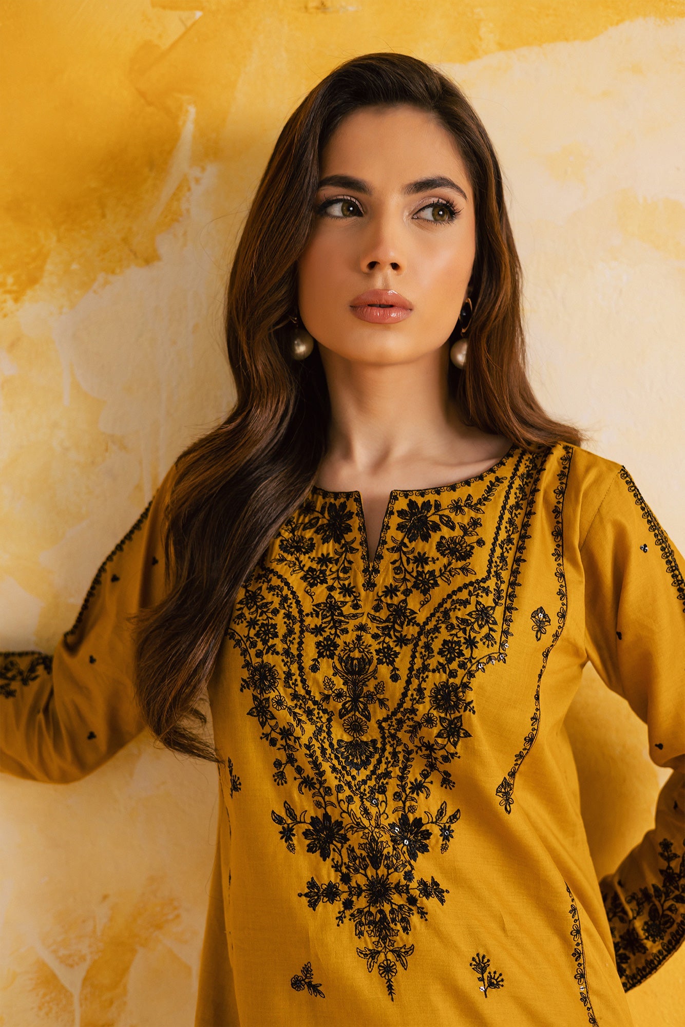 2PC LUXURY EMBROIDERED DRESS - 1116