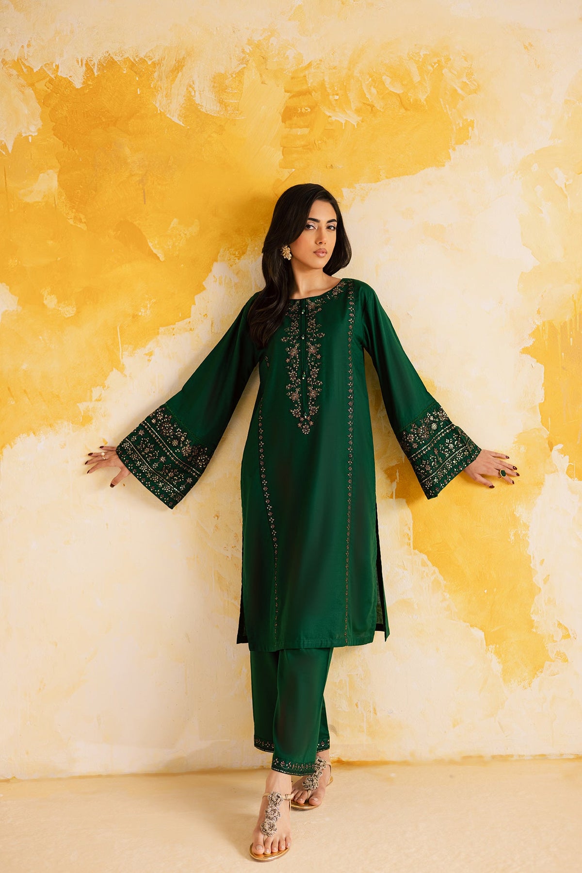 2PC LUXURY EMBROIDERED DRESS - 1114