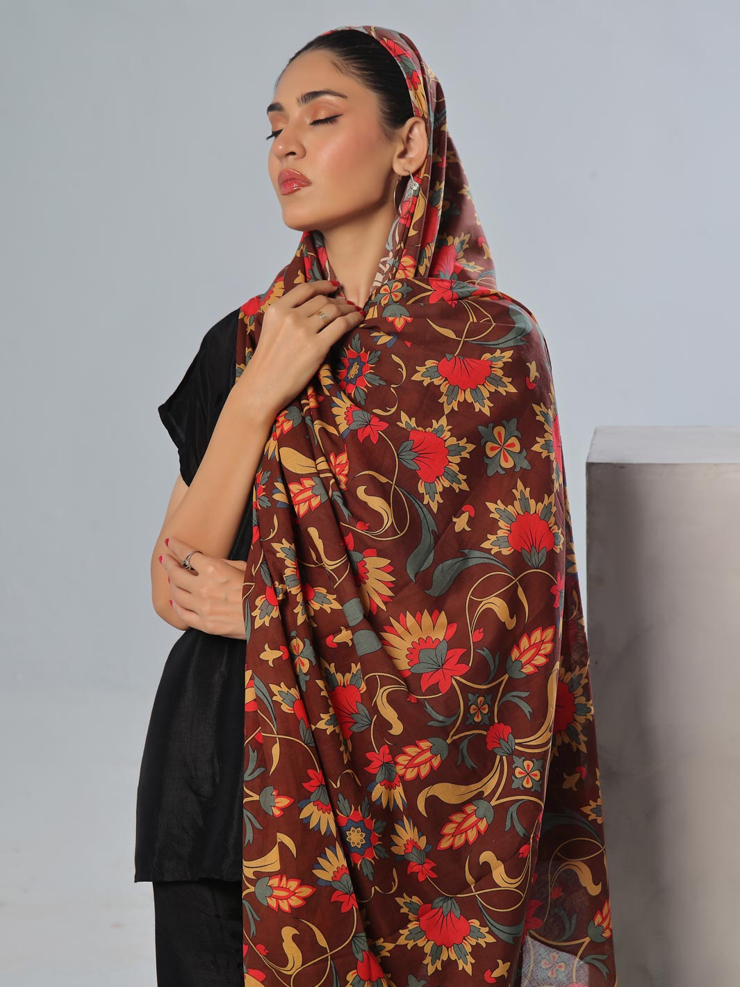 Kiari Lawn Odhni
