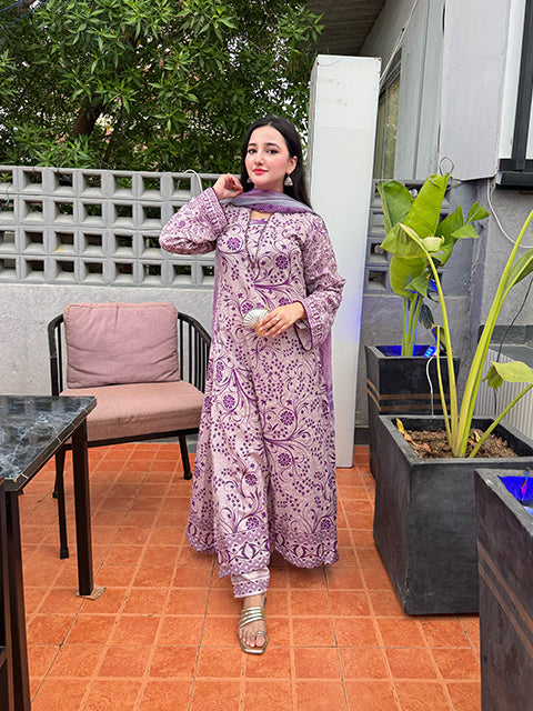 Lavender Elegance (LD-80)