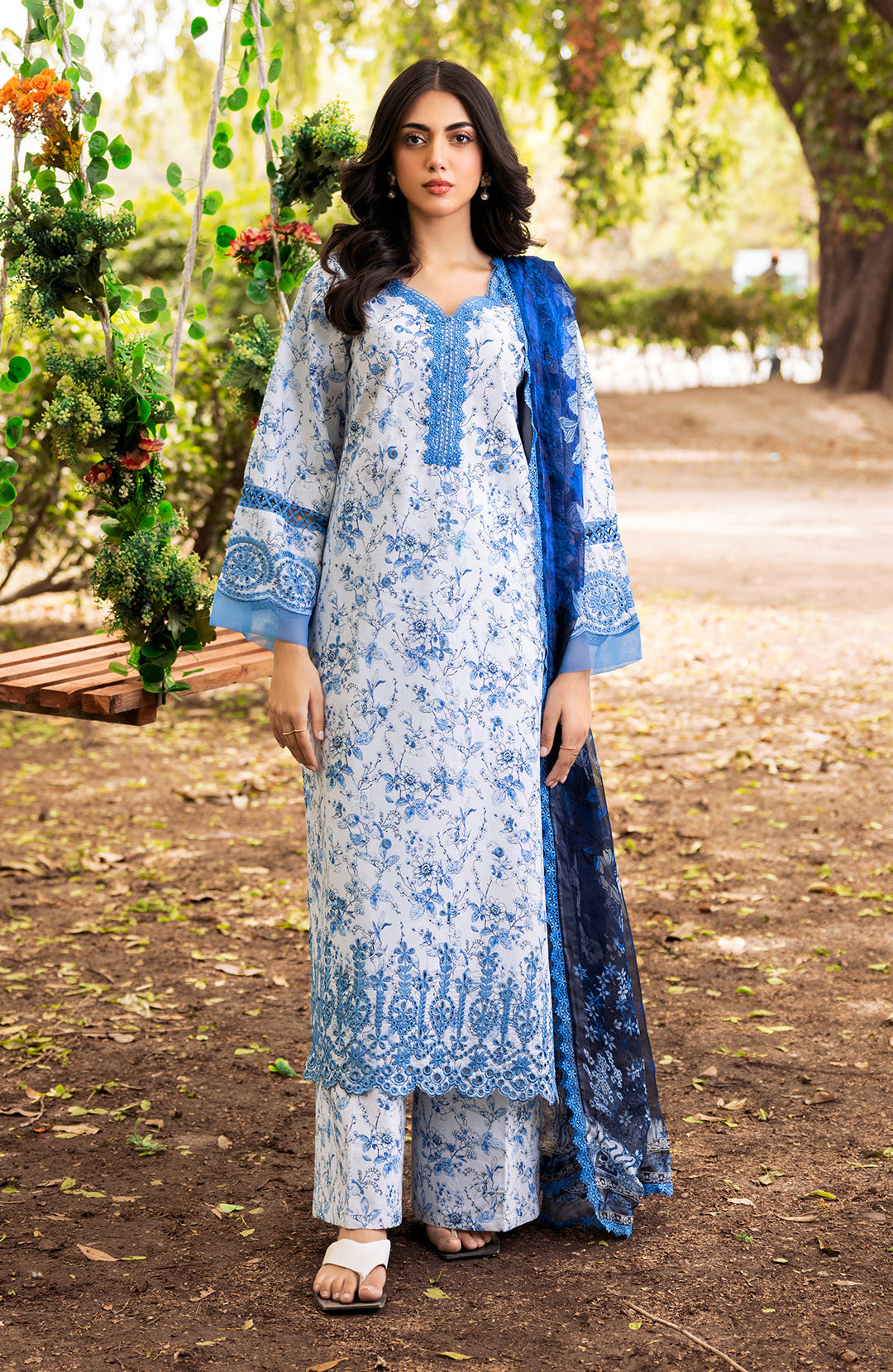 Margherita | 3Pc Lawn Chikankari Suit