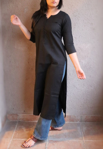 Roohi kurta D209