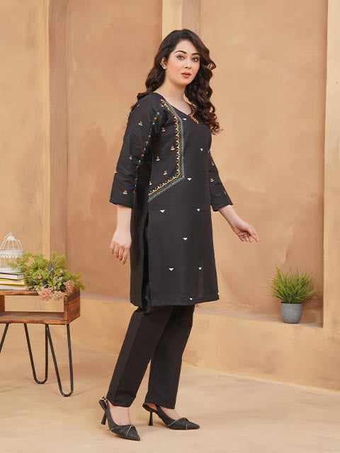 Black Grace Embroidered Dress