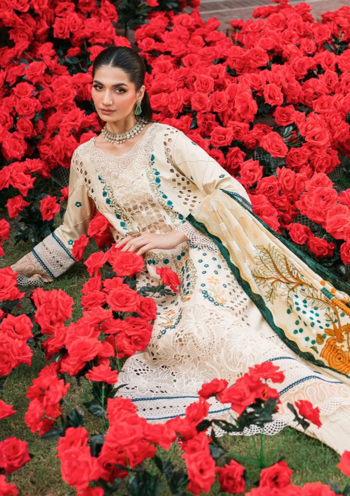 Zeya - Embroidered Corduroy 3PC