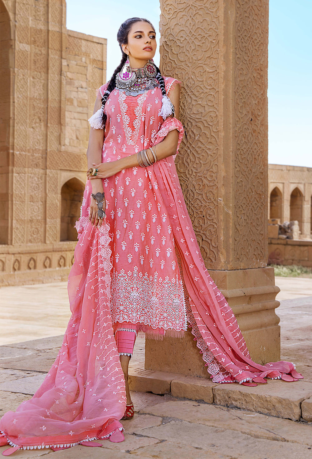 Sienna 5532 - Lawn Embroidered 3P