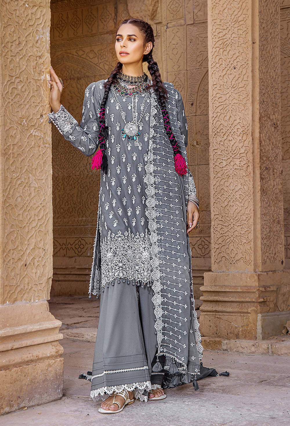 Sienna 5540 - Lawn Embroidered 3P
