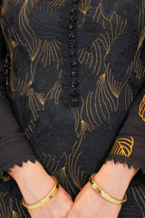 3 Pc Embroidered Lawn Suit