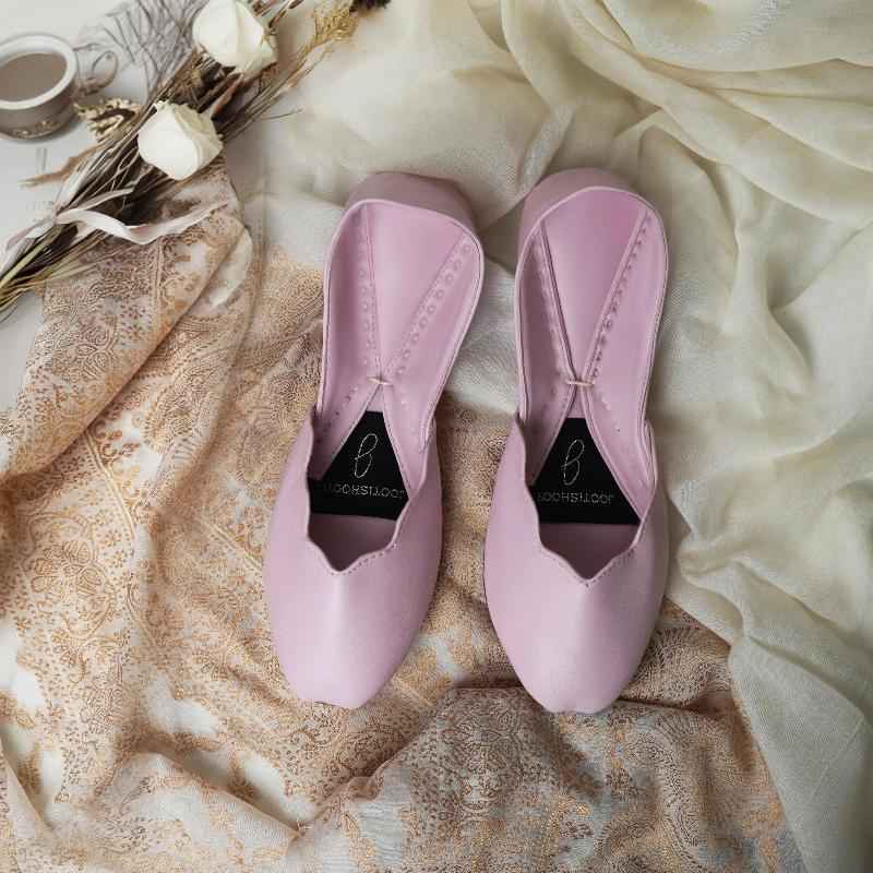 “PerfPastel Powder Pink Khussa shoes for women, soft pink leather, simple ethnic footwear Pakistan”