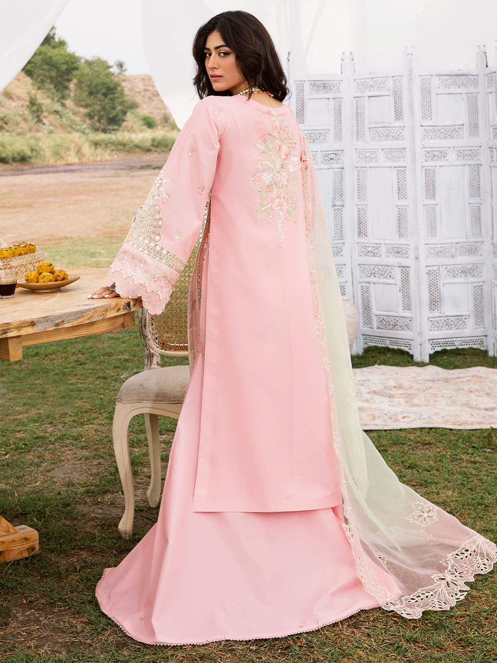 711 B - Luxury Embroidered 3P-Lawn