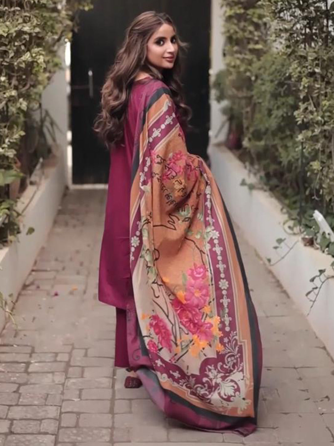 Nehaal Odhni