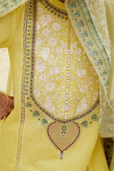 Dilara 15A- Eid Embroidered Lawn 3P