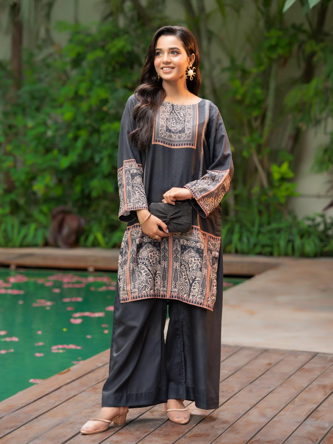 Noor e Shab | 2 Piece | Printed | Black