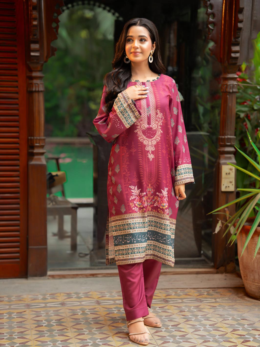 Zareen | 2 Piece |Printed | Maroon