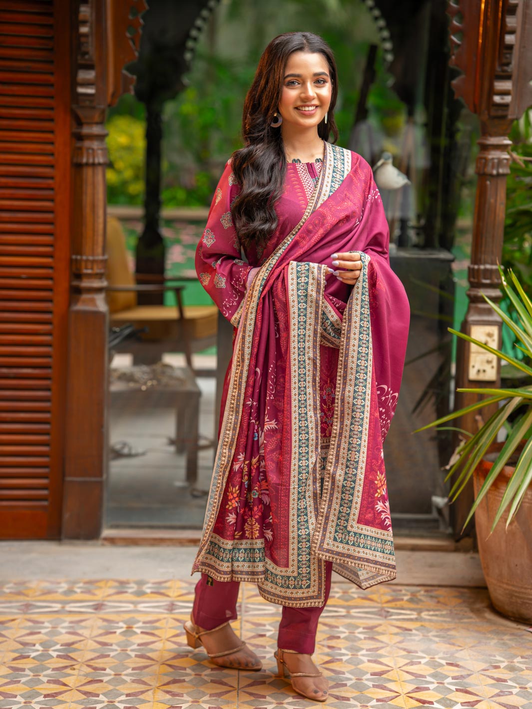 Zareen Odhni
