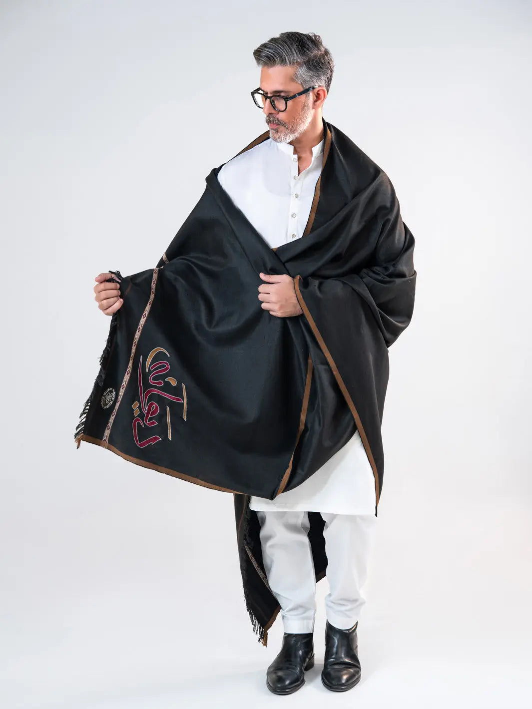 Deewana Shawl | Embroidered | Black TNG by MD