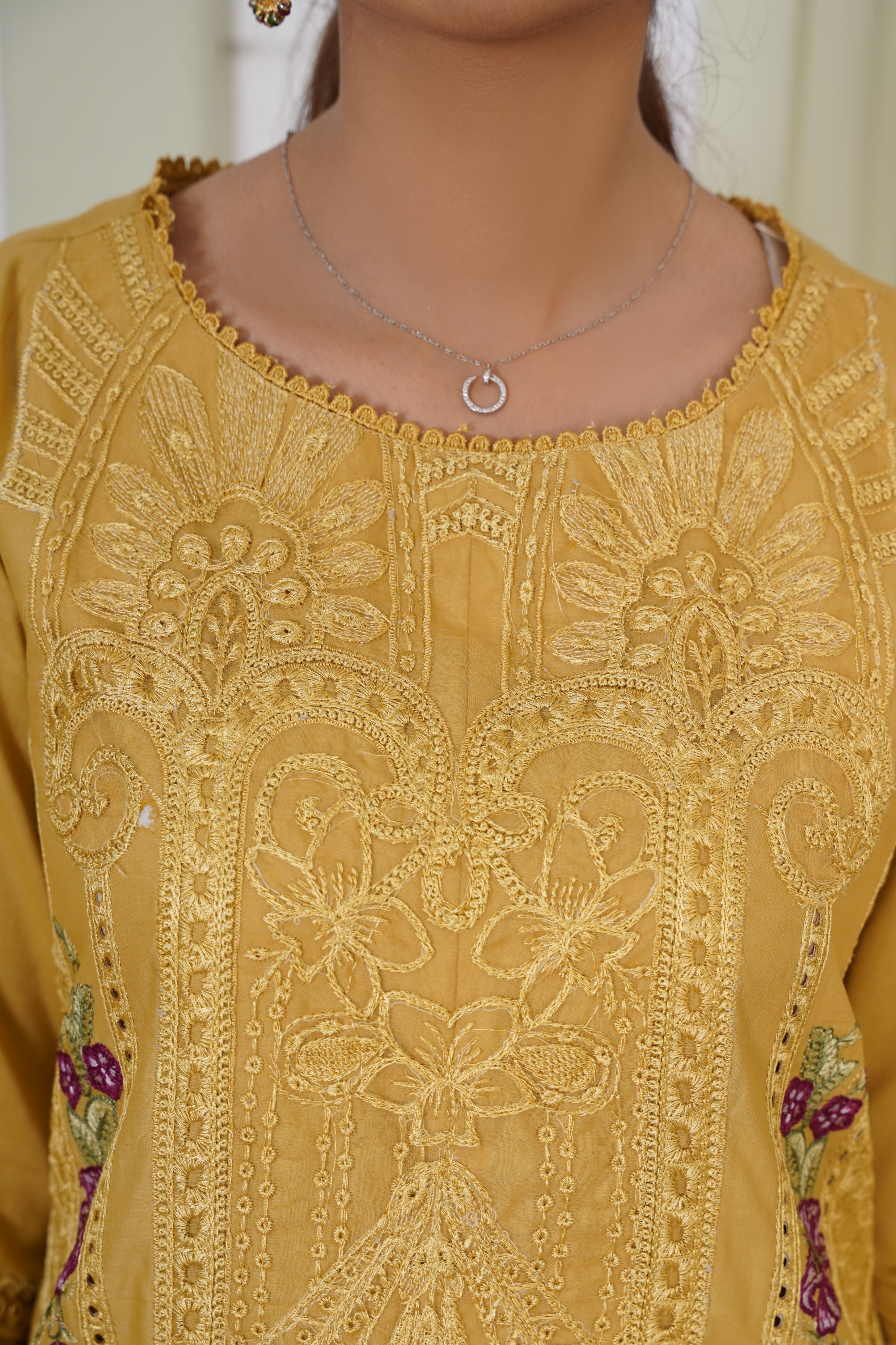 PRET Embroidered Chikankari - 3 PC